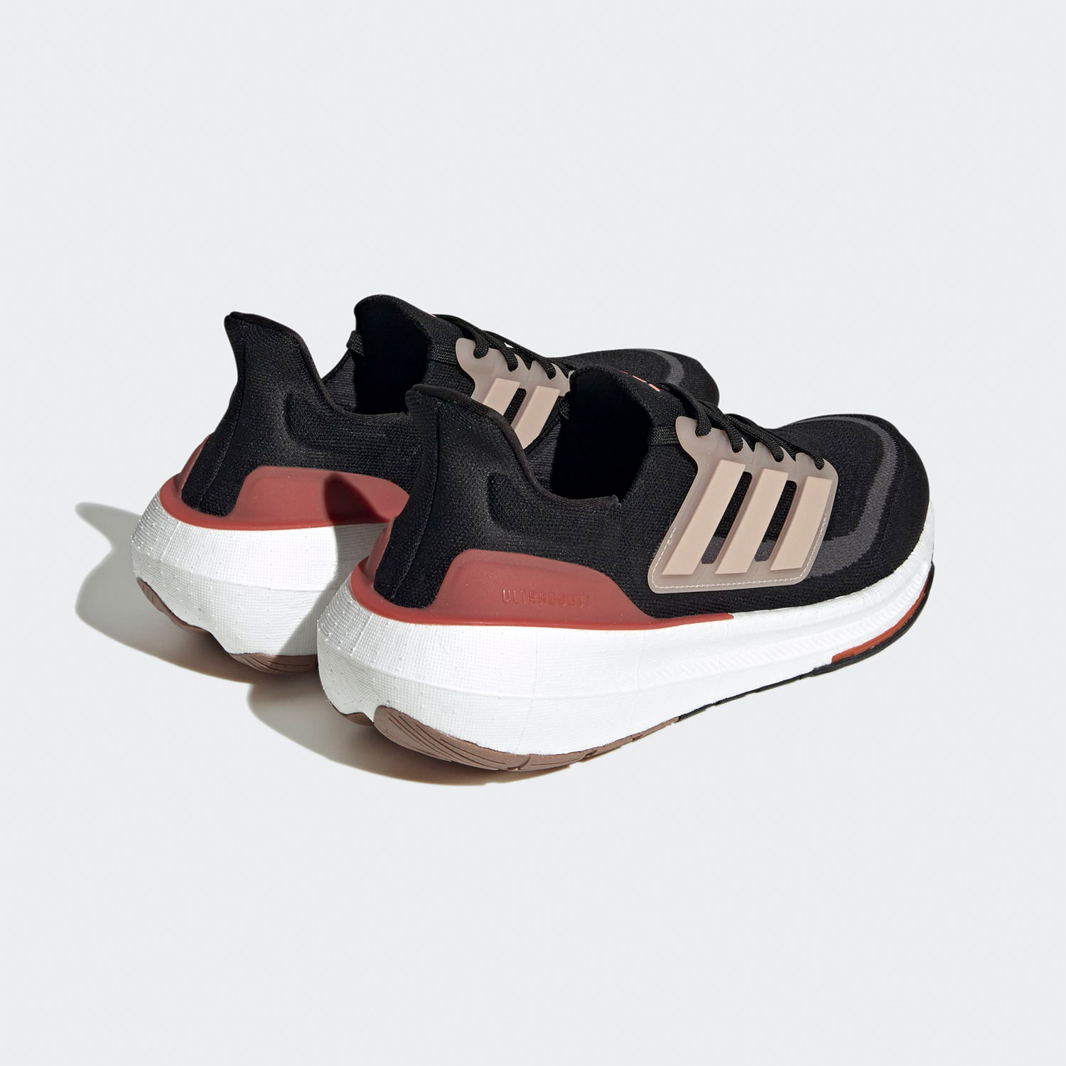 Оригинальные дышащие кроссовки – обзор и цена Adidas Shoes Ultraboost Light
